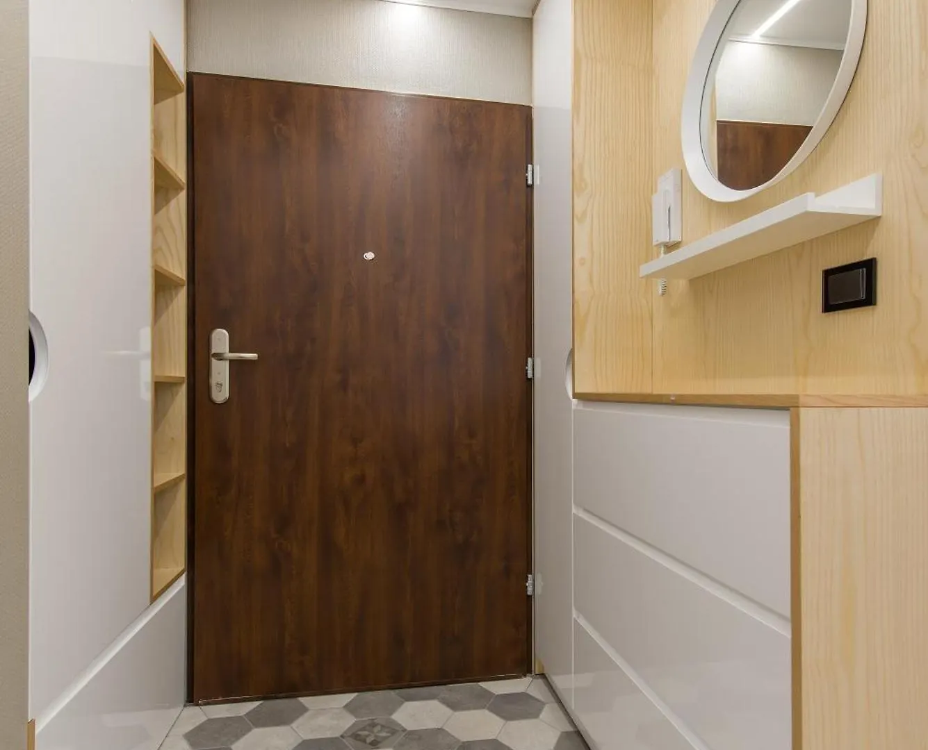 One Bedroom Apartment Cybernetyki Street Warsaw